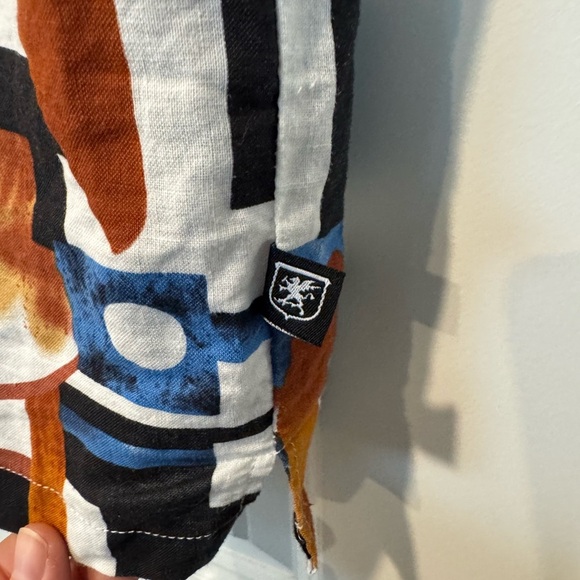 Stacy Adams Abstract Design Short Sleeve Linen Shirt - Picture 6 of 7